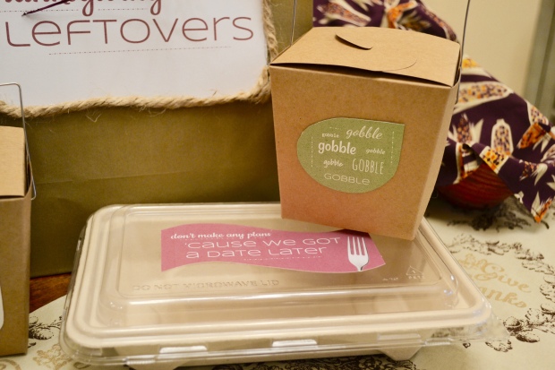 {Fun, Yum & Frills} Chinese takeout boxes and Reynolds throw away tupperware transformed into the perfect Thanksgiving leftover boxes! FREE DOWNLOAD on funyumandfrills.com